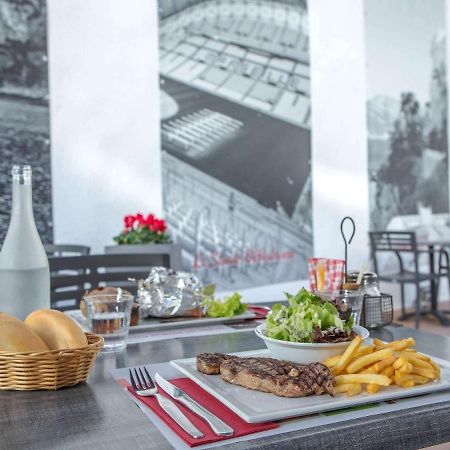Hotel ibis Marseille Timone Extérieur photo
