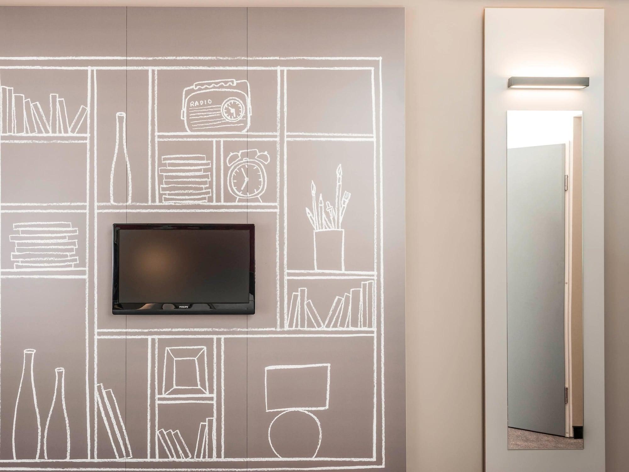 Hotel ibis Marseille Timone Extérieur photo